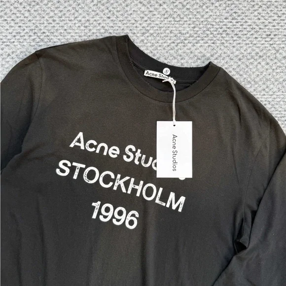 Acne Studios Black Graphic Long Sleeve Tee - Picture 2 of 5